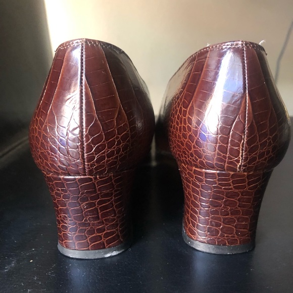 Ferragamo vintage brown heels 8.5 - Picture 6 of 10